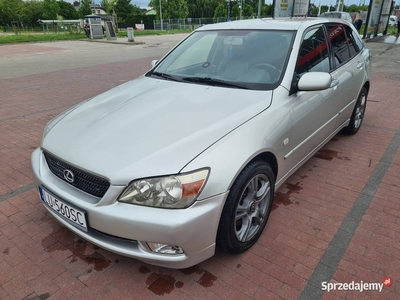 Lexus IS200 SC lift + LPG