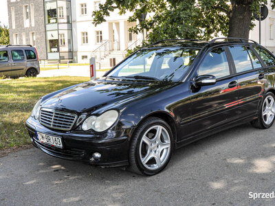 Mercedes-Benz Klasa C 2006 r. Automat Skóry