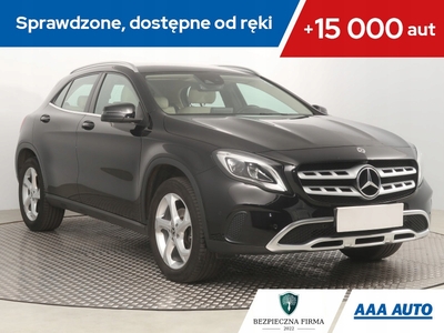 Mercedes GLA I Off-Roader Facelifting 1.6 200 156KM 2019