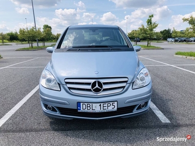 Mercedes Klasa B W 245