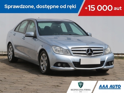 Mercedes Klasa C W205 Limuzyna 180 156KM 2013