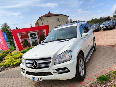 Mercedes Klasa GL X164 Off-roader Facelifting 450 340KM 2012