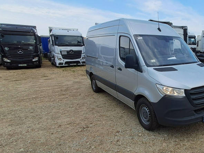 Mercedes Sprinter