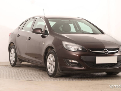 Opel Astra 1.4 T