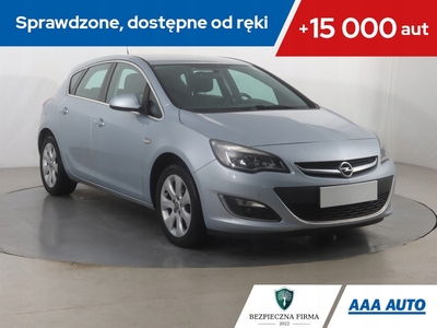 Opel Astra J GTC 1.7 CDTI ECOTEC 110KM 2014