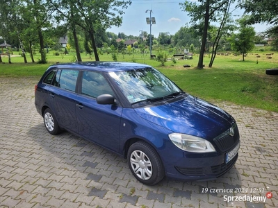 SKODA FABIA II 1.6, kombi 2010 r.