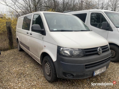 Syndyk sprzeda samochód Volkswagen Transporter T5, rok produkcji 2015Syndyk