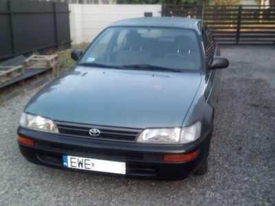 Toyota Corolla VII Sedan 1.4 XLi 16V 88KM 1992