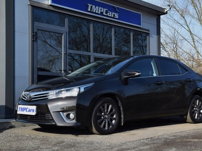 Toyota Corolla XI Sedan 1.6 Valvematic 132KM 2016