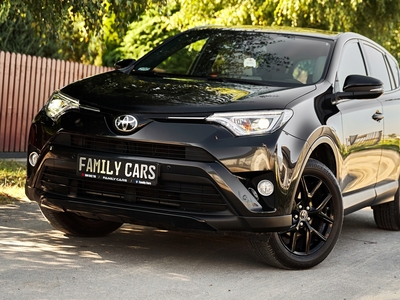 Toyota RAV4 IV MPV Facelifting 2.0 D-4D 143KM 2017