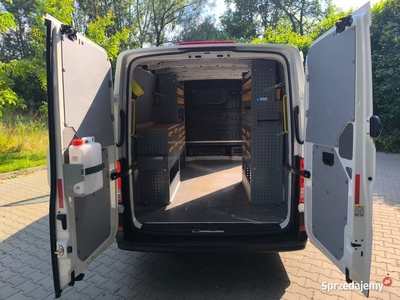 VOLKSWAGEN CRAFTER 35 TDI 140 KM z zabudową warsztatową