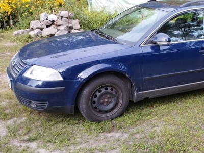 Volkswagen Passat B5 kombi 2004r. Pb+ LPG