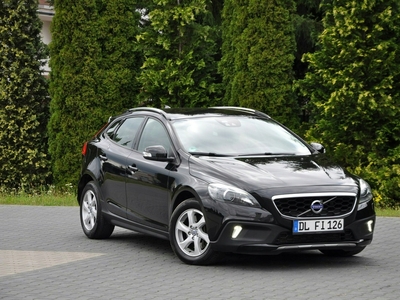 Volvo V40 II Cross Country D3 150KM 2013