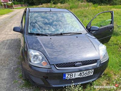 Ford fiesta 1.3 benzyna 2008 rok