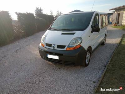 Renault Trafic 8-osobowy