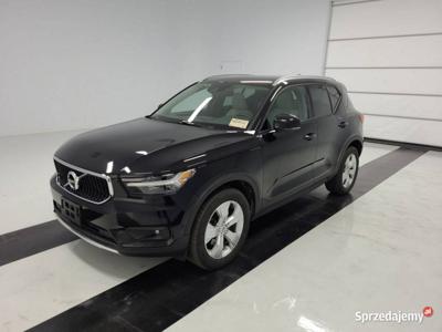 Volvo XC 40 2.0 248 km Momentum