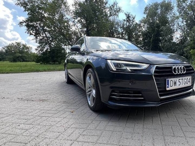 Audi A4 Avant 2.0TDI FullLED HUD MMIplus