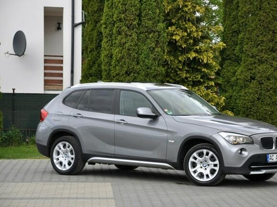 BMW X1 2.0d(143KM)*xDrive*Bi-Xenon*Ringi*Nav Prof*Panorama*Reling*2xParkt*ASO