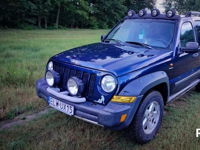 Jeep Cherokee KJ RENEGADE 2.8 CRD świeży przegląd i OC