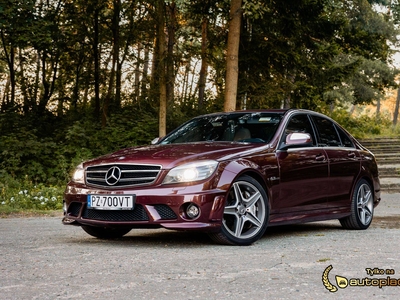 Mercedes-Benz C 63 AMG