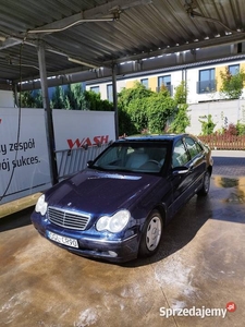 Mercedes w203 Opłaty na rok super stan