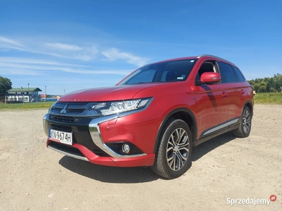 Mitsubishi Outlander 7 osób 3,0 V6