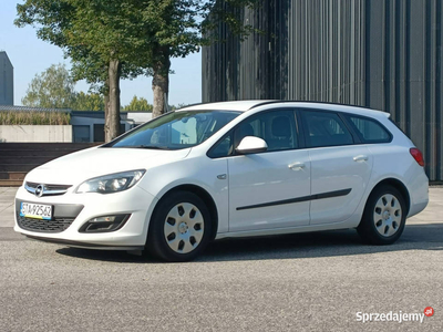 Opel Astra J (2009-2019)