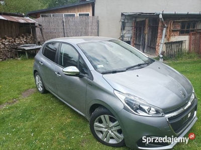 Peugeot 208 1.5 HDI niski przebieg