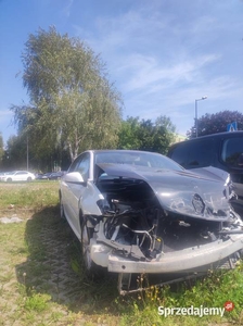 RENAULT Laguna uszkodzony