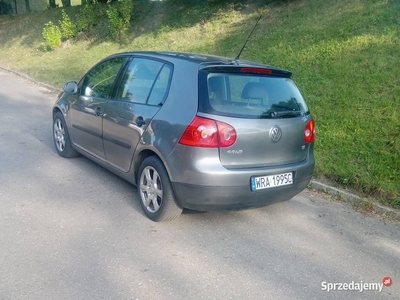 VOLKSWAGEN GOLF 5 1,6 B+GAZ GARARZOWANY