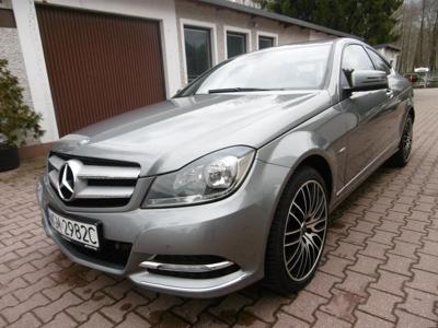 Używane Mercedes-Benz Klasa C - 47 800 PLN, 125 000 km, 2011