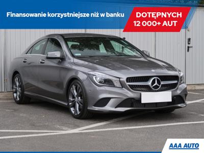 Mercedes CLA C117 Shooting Brake 1.6 180 122KM 2015