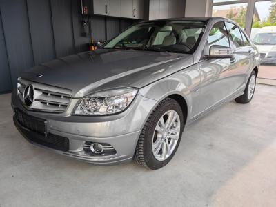 Mercedes Klasa C W204 Limuzyna 1.8 180 CGI BlueEFFICIENCY 156KM 2010