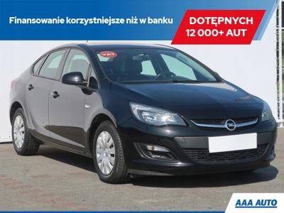 Opel Astra J Sedan 1.6 Twinport ECOTEC 115KM 2017