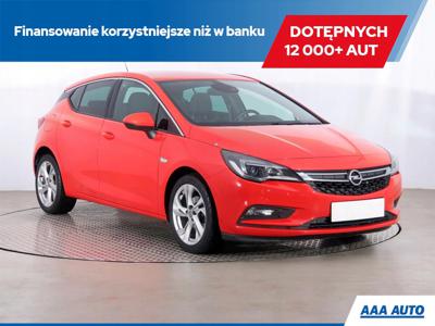 Opel Astra K Hatchback 5d 1.4 Turbo 150KM 2015