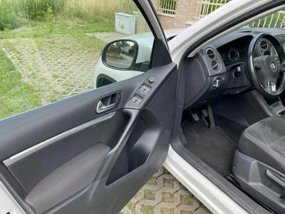 Volkswagen Tiguan Benzyna, ''Sport & Style Bluemotion Tech, nawigacja, 2 kpl. kół