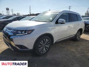 Mitsubishi Outlander 3.0 benzyna 2019r. (DYER)