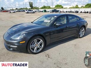 Porsche Panamera 3.0 benzyna 2018r. (MIAMI)