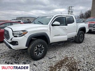 Toyota Tacoma 3.0 benzyna 2019r. (WAYLAND)