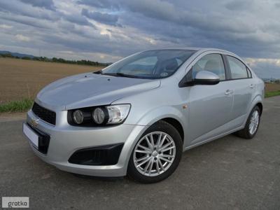 Chevrolet Aveo II (T300) 1.2 benzyna 86KM / sedan_limuzyna / 8x airbag