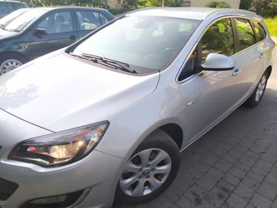 Opel Astra J 1.6CDTi serwis ASO