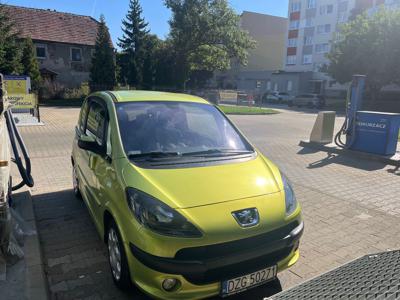 Peugeot 1007 w dobrym stanie