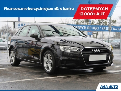 Audi A3 8V Sportback 5d Facelifting 1.5 35 TFSI 150KM 2019