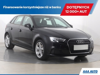 Audi A3 8V Sportback 5d Facelifting 1.5 35 TFSI 150KM 2019