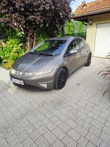 Honda Civic VIII 1.8 140KM