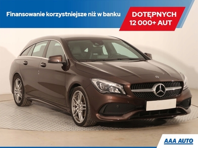 Mercedes CLA C117 Shooting Brake Facelifting 1.6 200 156KM 2017