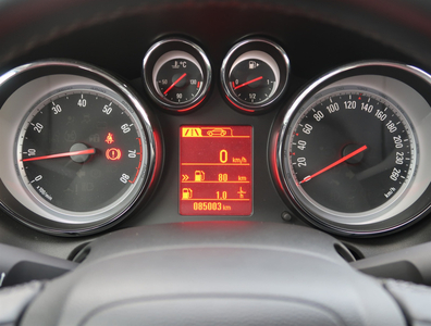 Opel Astra 2016 1.6 16V 85001km ABS klimatyzacja manualna