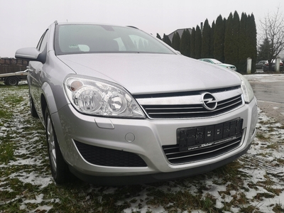 Opel Astra H Kombi 1.8 ECOTEC 140KM 2009