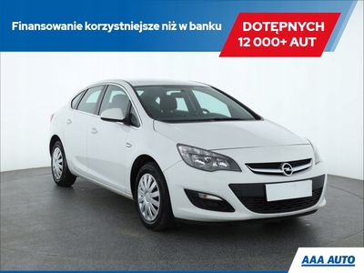 Opel Astra J Sedan 1.4 Turbo ECOTEC 140KM 2016