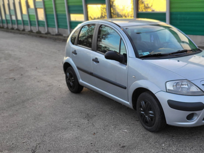 Sprzedam citroena c3 2005 rok klima